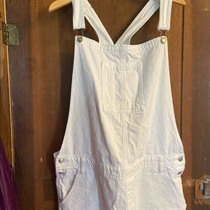 AE white denim short overalls XXL